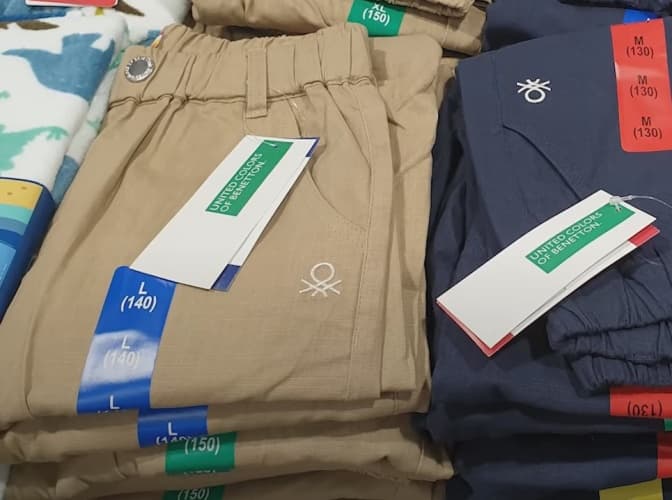 BENETTON 키즈반바지 120,130,140,150,160