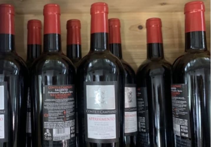 꽁떼 디 깜삐아노 아파시멘토 750ML